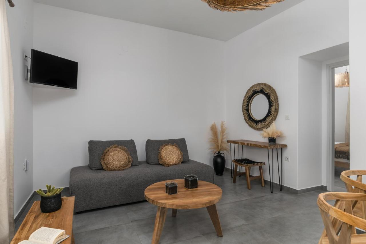 אדאמאס Kallia'S Suites Milos מראה חיצוני תמונה