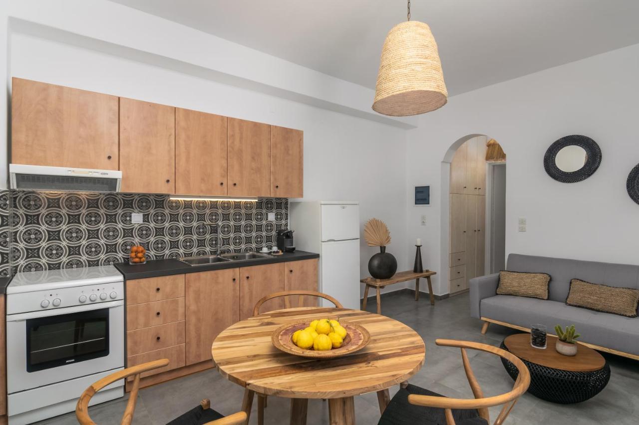 אדאמאס Kallia'S Suites Milos מראה חיצוני תמונה