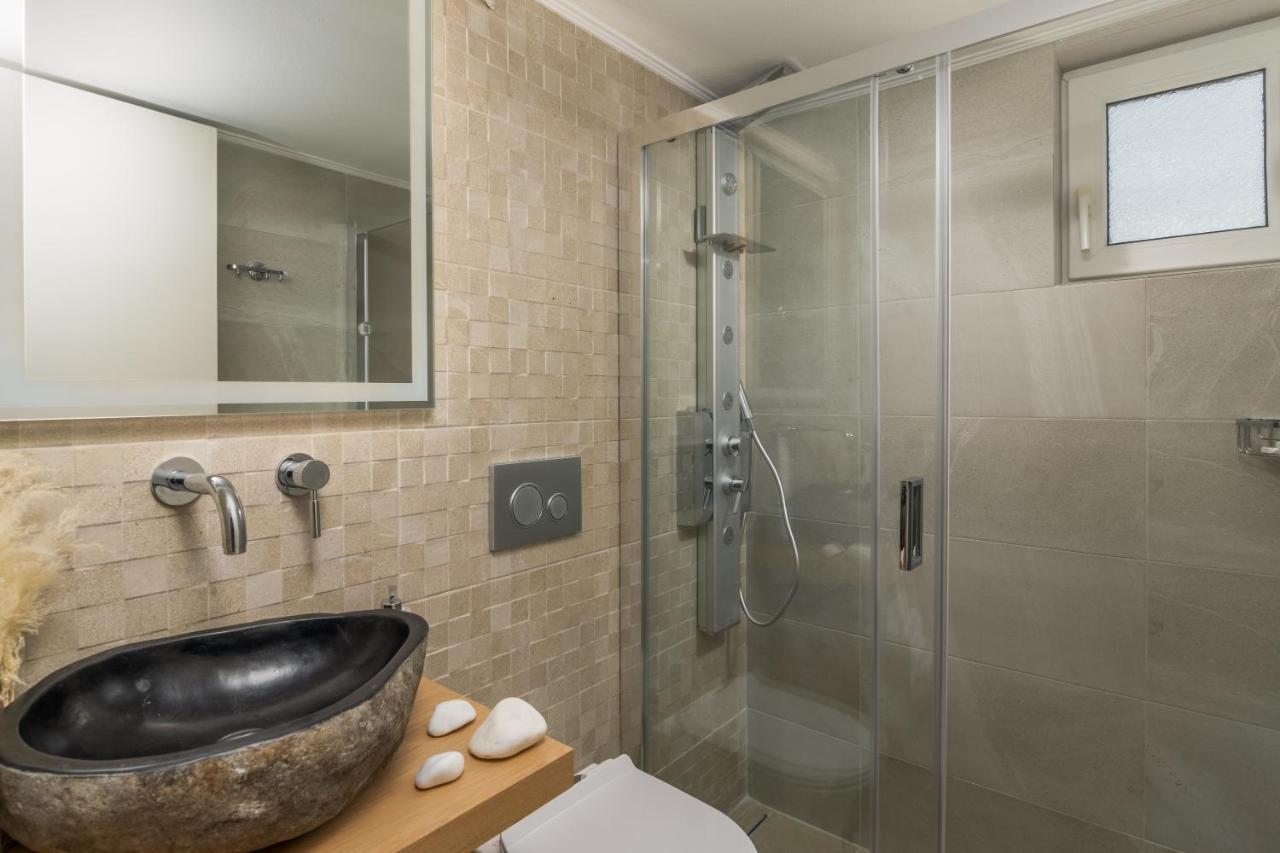 אדאמאס Kallia'S Suites Milos מראה חיצוני תמונה