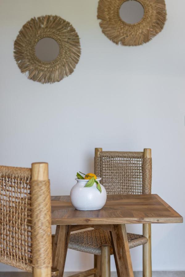 אדאמאס Kallia'S Suites Milos מראה חיצוני תמונה