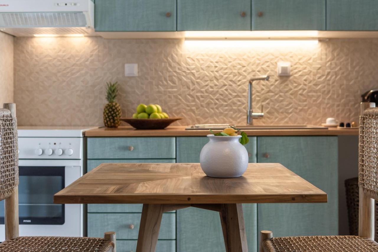 אדאמאס Kallia'S Suites Milos מראה חיצוני תמונה